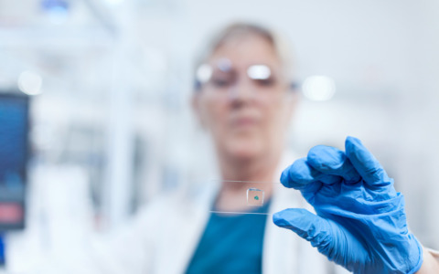 Ricerca in Italia con cellule riprogrammate contro la degenerazione maculare